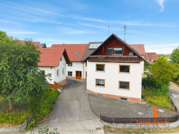 Immobilie in Aichen - *** EIN- bzw. ZWEIFAMILIENHAUS MIT GÄSTEHAUS+WERKSTATT+GARAGEN+STADEL UVM! *** - Bild 4
