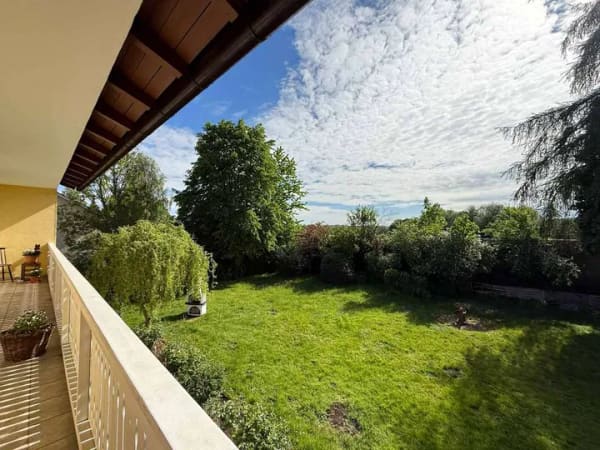 Immobilie in Waging am See - Gepflegtes Zweifamilienhaus mit zwei vermieteten Wohneinheiten - Bild 2