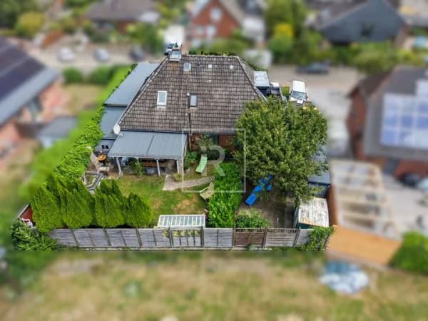 Immobilie in Aukrug - Gepflegtes Einfamilienhaus mit ca. 131 m² Wohnfläche und Vollkeller in Sackgassenlage von Aukrug-Inn - Bild 4
