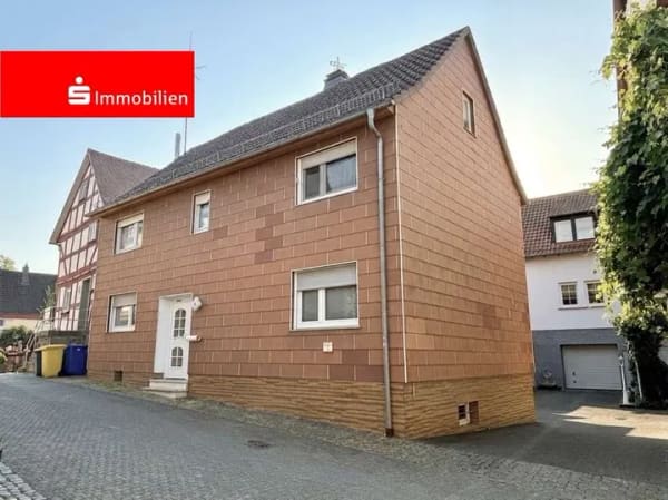 Immobilie in Allendorf (Lumda) - Charmantes Einfamilienhaus mit historischem Charakter im Herzen von Allendorf-Lumda - Bild 0