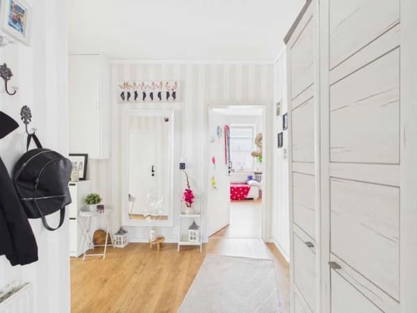 Immobilie in Bahrdorf - Großzügiges ZFH mit Garten, Garage und flexiblen Möglichkeiten - Bild 3