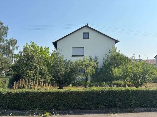 Immobilie in Freudental - Zweifamilienhaus angrenzend an Felder und Wiesen - Bild 2