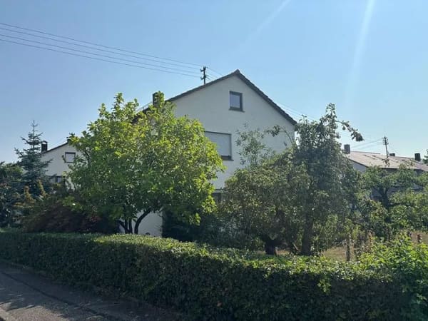 Immobilie in Freudental - Zweifamilienhaus angrenzend an Felder und Wiesen - Bild 4