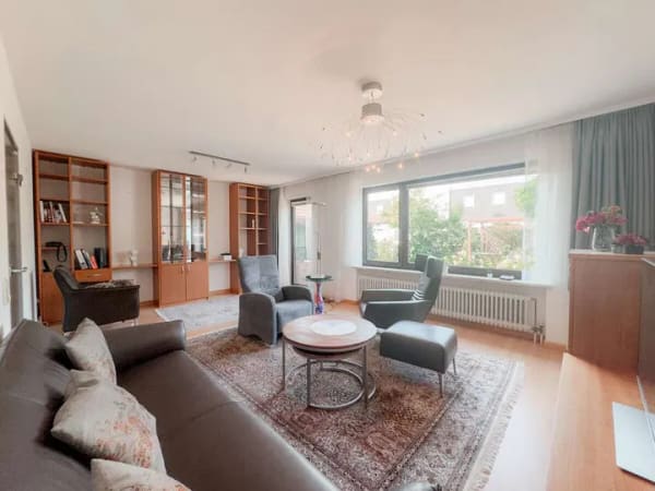 Immobilie in Diedorf - Ein Zuhause mit viel Platz für die ganze Familie – Doppelhaushälfte in Diedorf - Bild 1