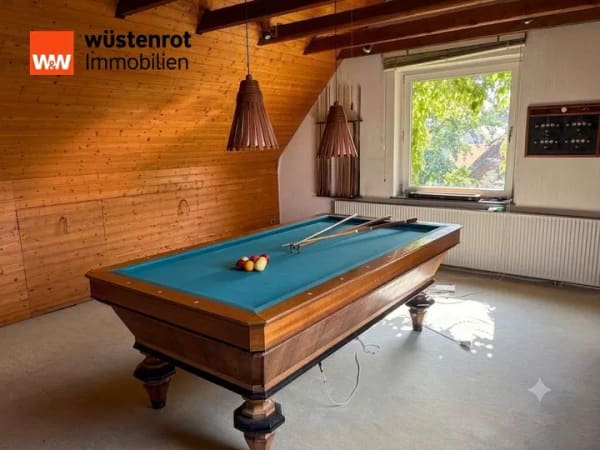Immobilie in Bohmte - Großzügiges Einfamilienhaus mit besonderem Charme, viel Platz und idyllischem Garten - Bild 1