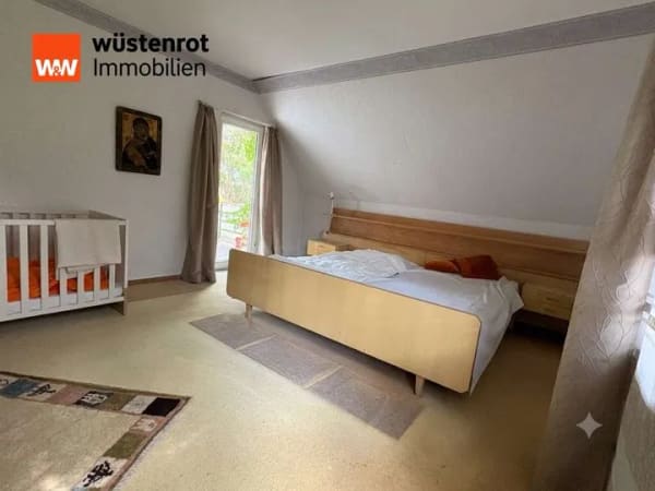 Immobilie in Bohmte - Großzügiges Einfamilienhaus mit besonderem Charme, viel Platz und idyllischem Garten - Bild 4