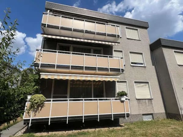 Immobilie in Bergkamen - Gepflegte Eigenstumswohnung im Erdgeschoss mit eigener Garage - Bild 0