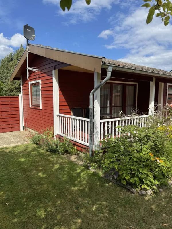 Immobilie in Hohenfelde - Wellenrauschen inklusive - Gepflegtes Ferienhaus fußläufig zur Ostsee - Bild 0