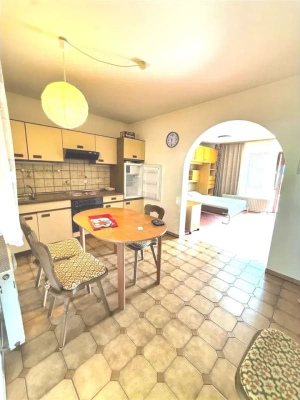 Immobilie in Immenreuth - Sonnige Erdgeschosswohnung mit großer Terrasse – klein im Format, groß in den Möglichkeiten - Bild 1