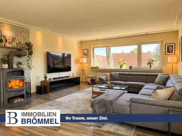 Immobilie in Raesfeld - !! NEU !! Geräumige OG.-Wohnung in zentraler, ruhiger Lage von Raesfeld - Bild 0