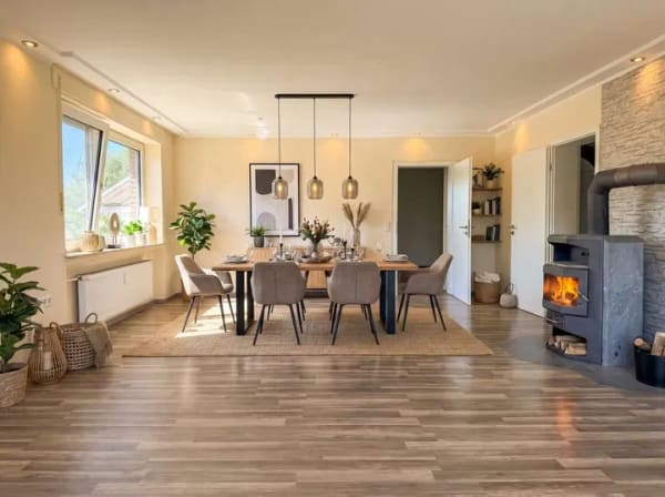 Immobilie in Raesfeld - !! NEU !! Geräumige OG.-Wohnung in zentraler, ruhiger Lage von Raesfeld - Bild 1