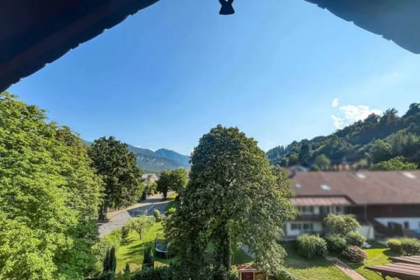 Immobilie in Kiefersfelden - Ein Zuhause mit Geschichte: Historischer Charme trifft auf außergewöhnliche Wohnqualität - Bild 2