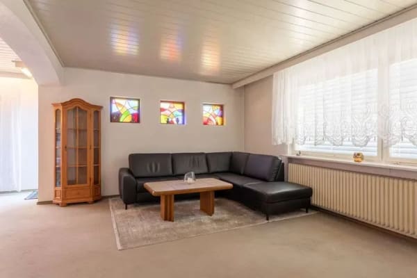 Immobilie in Waldshut-Tiengen - Mit Liebe zum neuen Glanz: Repräsentatives Haus mit herrlicher Dachterrasse in Waldshut - Bild 3