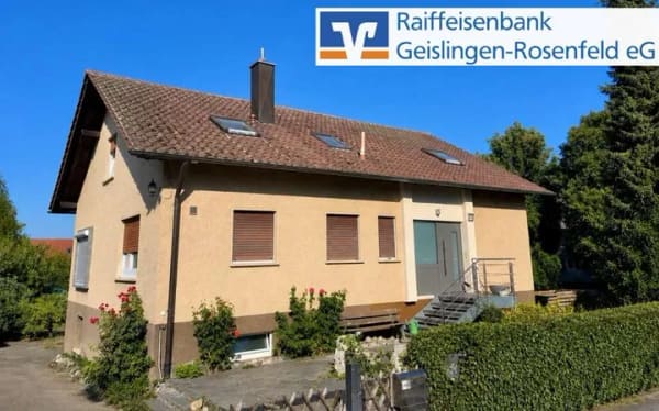 Immobilie in Bisingen - Einfamilienhaus mit vermieteter Dachgeschosswohnung – Mieteinnahme als Finanzierungsvorteil! - Bild 0