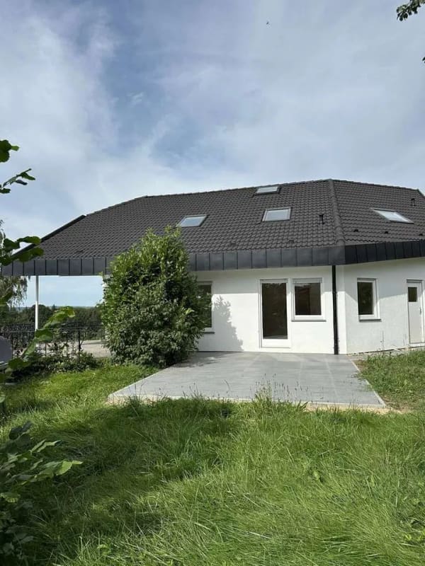 Immobilie in Lorch - Architektenhaus mit tollen Ausblick in Lorch - Bild 1