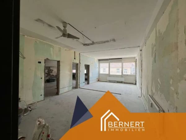 Immobilie in Erlangen - Entkernt & bereit für Ihre Ideen – 115 m² Wohnung im Rohbau in Erlangens Innenstadt - Bild 1