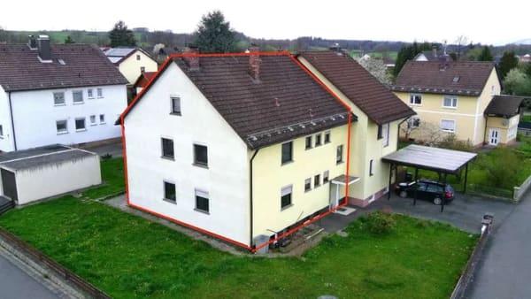Immobilie in Neuenmarkt - 3-Zimmer-Wohnung in Neuenmarkt mit großem Entwicklungspotential - Bild 1
