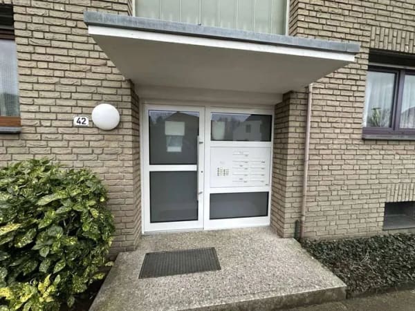 Immobilie in Verl - Neuer Preis! Renovierte 2-Zimmer-Wohnung mit Balkon, Kellerraum, PKW-Stellplatz in Verl zu verkaufen - Bild 4