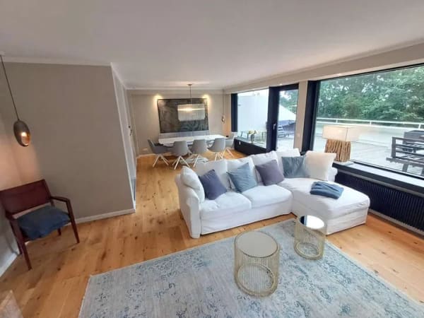 Immobilie in Sierksdorf - Angebotsverfahren! Luxuswohnung mit ca. 100 m² Dachterrasse in Sierksdorf - Bild 1