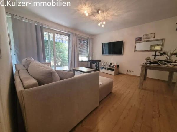 Immobilie in Grenzach-Wyhlen - Schöne gepflegte, 2,5- bis 3-Zimmer ETW mit Terrasse, TG-Stellplatz in Grenzach-Wyhlen - Bild 1
