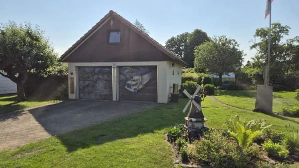 Immobilie in Wrist - Familientraum mit XXL-Garten! Gepflegte Doppelhaushälfte mit Doppelgarage (von privat) - Bild 4