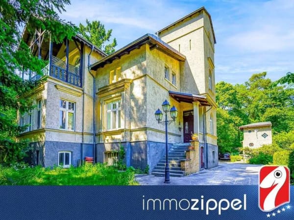 Immobilie in Grünheide (Mark) - Villencharme trifft auf Wohnen im Grünen - 4, 5 Zimmer Wohnung mit Balkon! *Provisionsfrei* - Bild 0