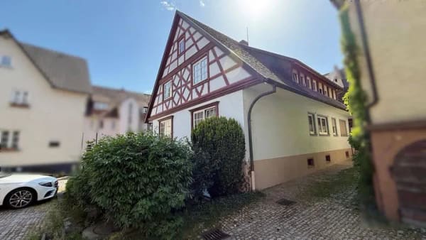 Immobilie in Gengenbach - Seltene Kapitalanlage – Zwei Häuser mit fünf Einheiten im Herzen von Gengenbach - Bild 3