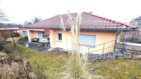 Immobilie in Geiselwind - Bungalow - Traumhaftes Wohnen auf einer Ebene - Bild 0