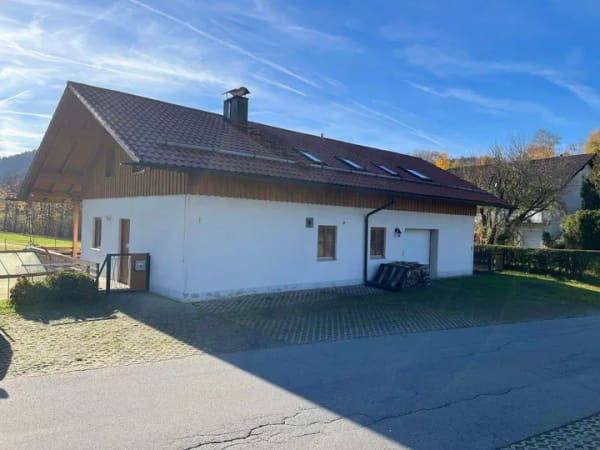 Immobilie in Grafling - gemischt genutztes Haus mit großem Grundstück - Bild 3