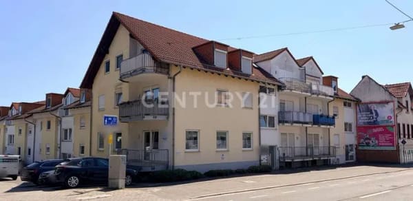 Immobilie in Alzey - Als großzügige Wohnung nutzbar oder in 3 Wohneinheiten aufteilbar - 6 Stellplätze, 3 Balkone - Bild 2