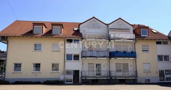 Immobilie in Alzey - Als großzügige Wohnung nutzbar oder in 3 Wohneinheiten aufteilbar - 6 Stellplätze, 3 Balkone - Bild 3