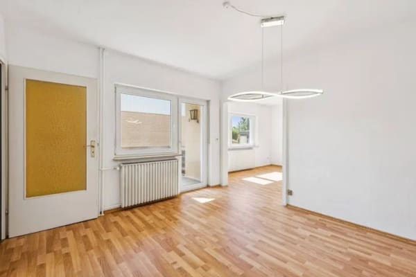 Immobilie in Fernwald - Sofort verfügbar! Großzügiges Ein-/Zweifamilienhaus in zentraler Wohnlage von Fernwald  Annerod - Bild 4