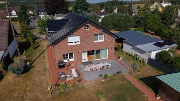 Immobilie in Bruchertseifen - Einfamilienhaus freistehend in Bruchertseifen - Bild 2