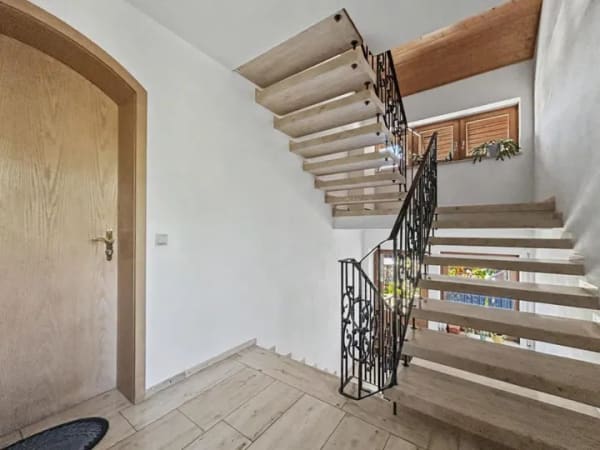 Immobilie in Schernfeld - Mehrfamilienhaus in Schernfeld - Bild 1
