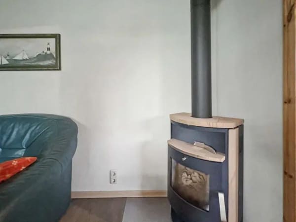 Immobilie in Loissin - Charmantes Sanierungsobjekt mit Ausbaupotenzial auf ca.1600m² Traumgrundstück in Loissin-Ludwigsburg - Bild 4