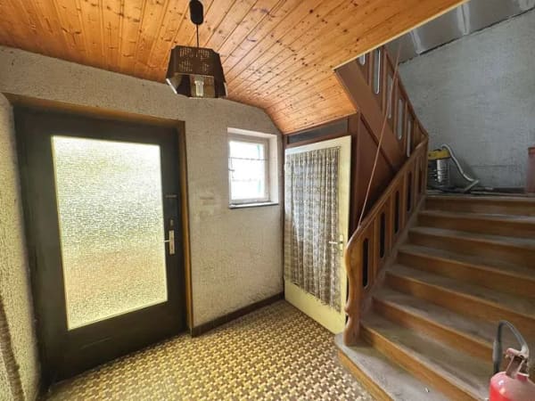 Immobilie in Rehlingen-Siersburg - Doppelhaushälfte mit viel Potenzial – Ihr Rohdiamant zum individuellen Traumhaus - Bild 3