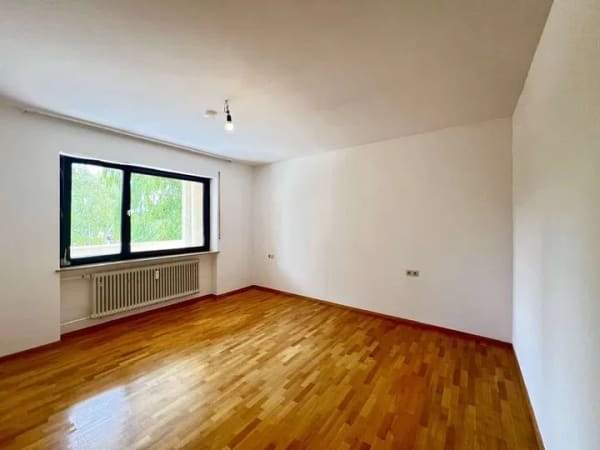 Immobilie in Biberach an der Riß - 2-Zimmer-Wohnung auf dem Mittelberg in bestem Zustand - Bild 2