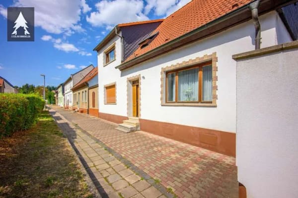 Immobilie in Hettstedt - Aus Alt wird Lieblingsplatz – Reihenendhaus in Hettstedt - Bild 1