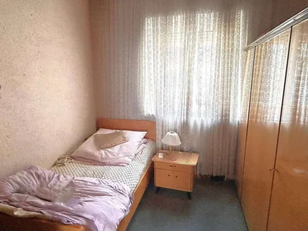 Immobilie in Weiden in der Oberpfalz - PROVISIONSFREI: Zentral gelegenes Wohnhaus mit Altbaucharme und vielen Gestaltungsmöglichkeiten - Bild 4