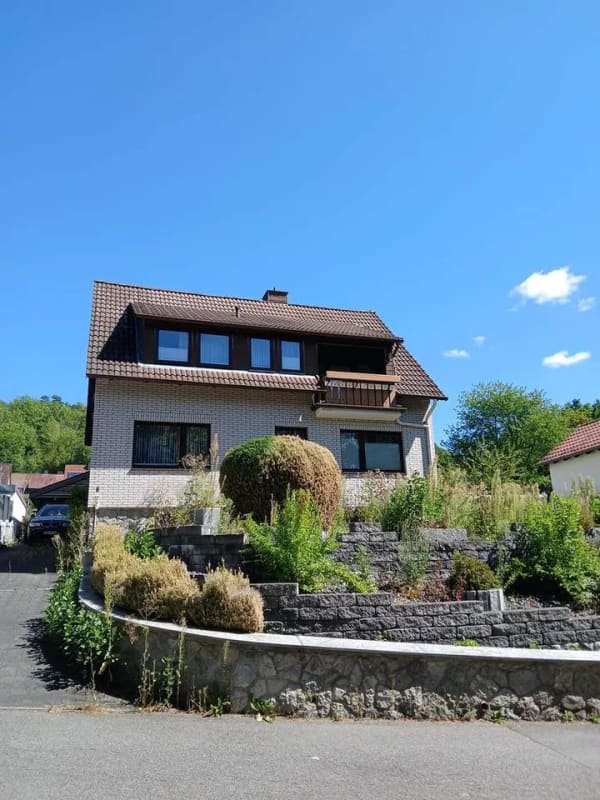 Immobilie in Hardegsen - Zweifamilienhaus in attraktiver Lage von Hardegsen - Bild 2