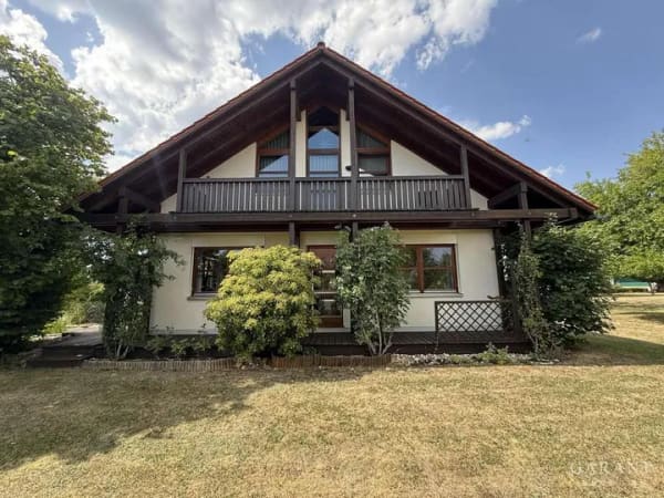 Immobilie in Heroldstatt - * * * Faszinierendes Einfamilienhaus mit exklusiver Ausstattung * * * - Bild 2