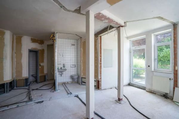 Immobilie in Herbrechtingen - Raum für neue Perspektiven – vielseitige Einheit mit Entwicklungspotenzial in Herbrechtingen - Bild 1