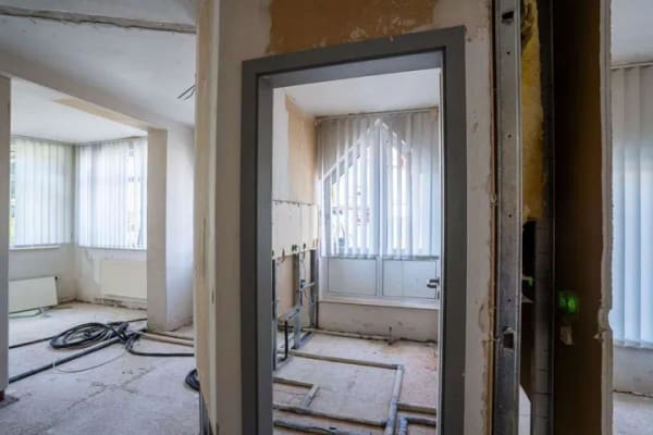 Immobilie in Herbrechtingen - Raum für neue Perspektiven – vielseitige Einheit mit Entwicklungspotenzial in Herbrechtingen - Bild 4