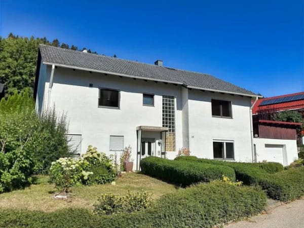 Immobilie in Meßstetten - Wohnen mit hoher Lebensqualität! - Bild 0