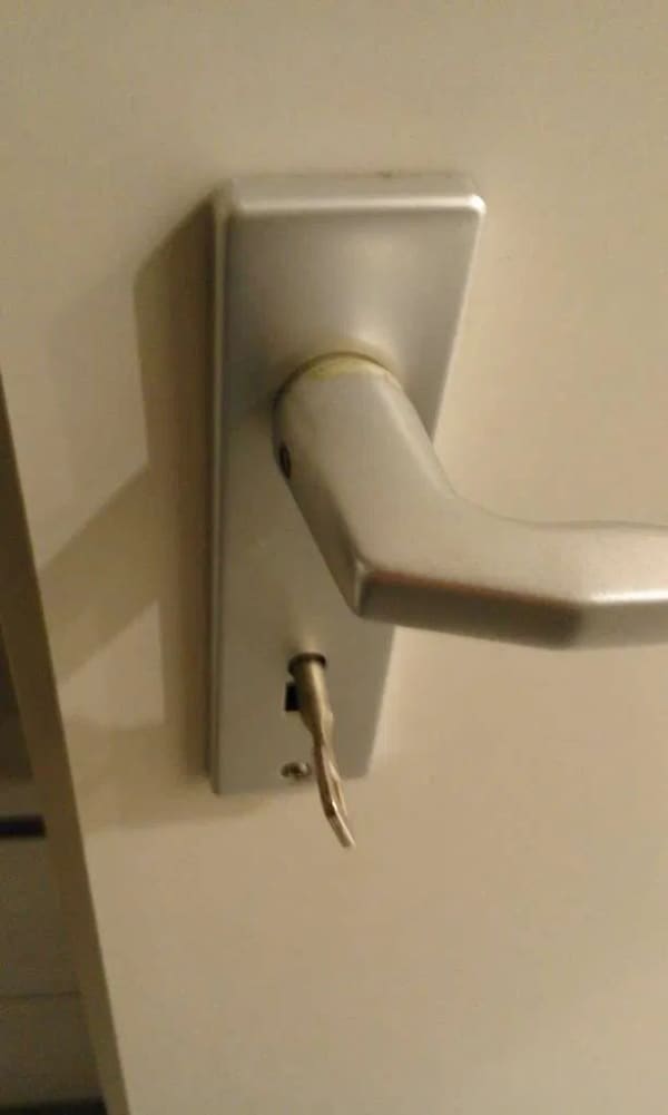 Immobilie in Gröbenzell - Alltagstaugliche 1 Zimmer Wohnung in Fürstenfeldbruck - Neu renoviert - Neue Küche - Bild 0
