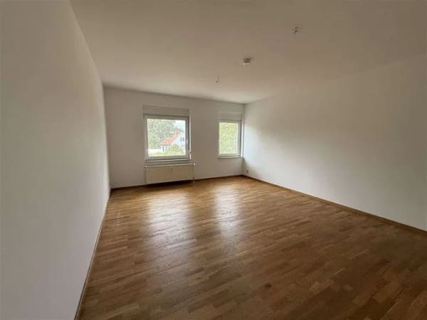 Immobilie in Fürstenwalde/Spree - Gepflegte Maisonette-Wohnung mit Dachteile/Balkon & Garagenstellplatz in Fürstenwalde - Bild 1