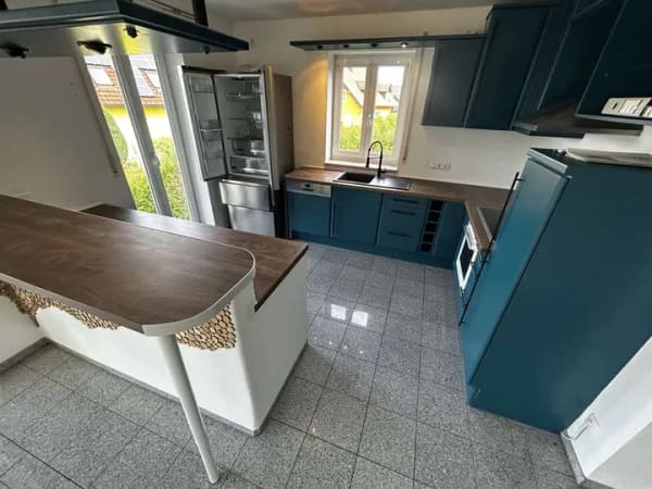 Immobilie in Teunz - Einfamilienhaus mit vermieteter Einliegerwohnung | Photovoltaik | Doppelgarage | großer Garten  - Bild 3