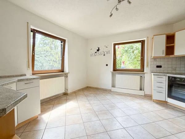 Immobilie in Großaitingen - Haus mit 2 Wohnungen und Ausbaumöglichkeit!  - Bild 4