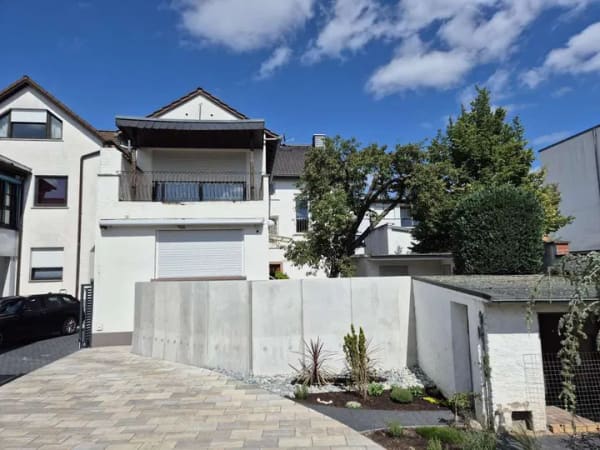 Immobilie in Mühlheim am Main - Freistehendes Einfamilienhaus mit Gewerbeeinheit im Herzen von Mühlheim am Main - Bild 0