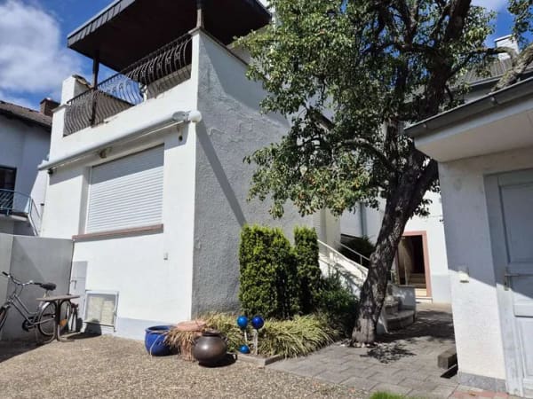 Immobilie in Mühlheim am Main - Freistehendes Einfamilienhaus mit Gewerbeeinheit im Herzen von Mühlheim am Main - Bild 1